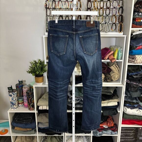 Banana Republic Blue Straight Jeans Classic Style - Picture 6 of 7